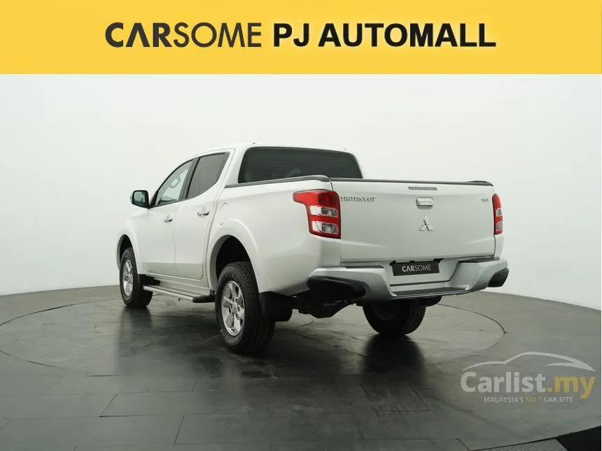 2015 Mitsubishi Triton VGT Dual Cab 4X4 Pickup