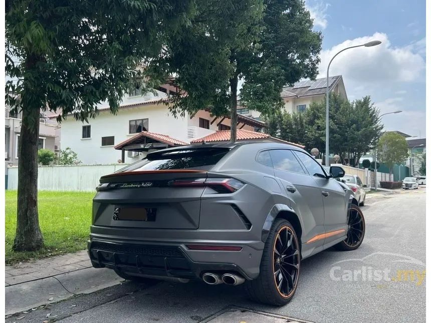 2021 Lamborghini Urus SUV