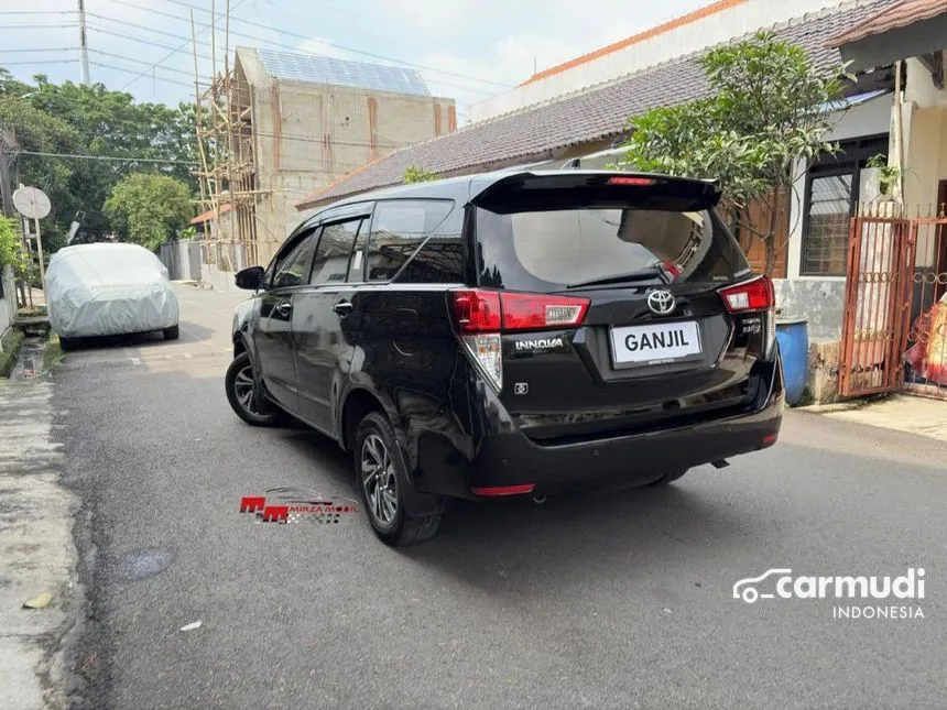 2021 Toyota Kijang Innova V MPV