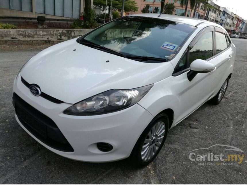 Ford Fiesta 2011 LX 1.6 in Johor Automatic Sedan White for 