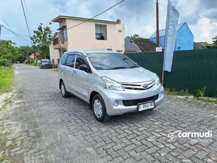 Jual Mobil Daihatsu Xenia 2013 X 1.3 di Riau Manual MPV Silver Rp 117.000.000