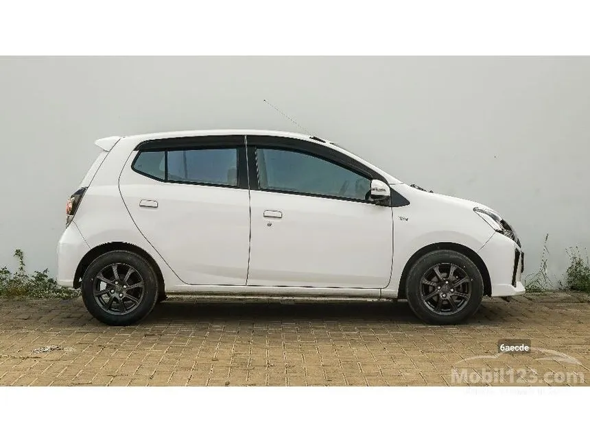 2022 Daihatsu Ayla X Hatchback