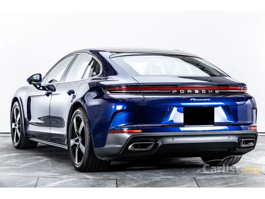 2024 Porsche Panamera Hatchback