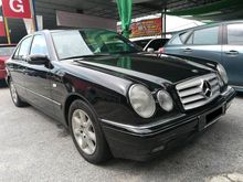 MERCEDES BENZ 240E 2.6 1 OWNER TIP TOP LIKE NEW LOW MILAGE CAR KING
