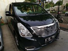 Hyundai H-1 2.4 Elegance 2015 DP 10jt HITAM