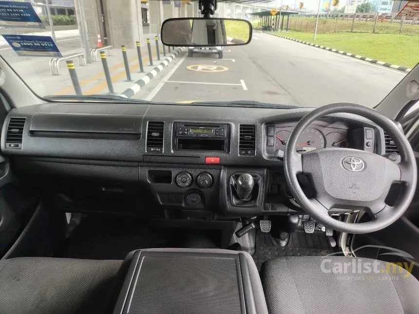 2023 Toyota Hiace Window Van Van