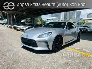 2022 Toyota GR86 2.4 RZ (M) Coupe UNREG Grade 5A 24,xxx KM Black / Red Interior 6-Speed Manual 232HP Boxer Engine Digital Aircond Keyless GO Local AP