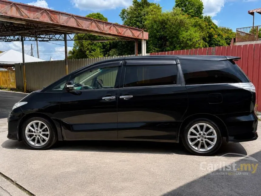 2011 Toyota Estima Aeras MPV