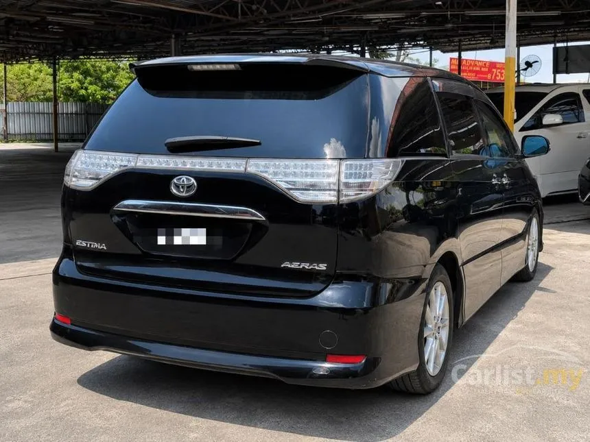 2011 Toyota Estima Aeras MPV