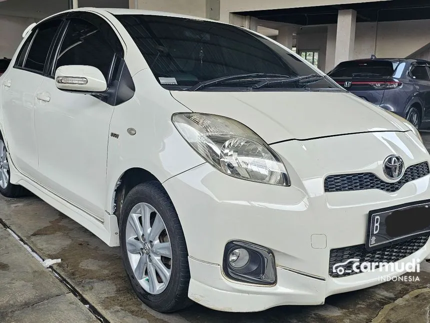 2012 Toyota Yaris E Hatchback