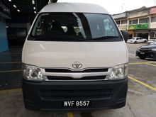 2012 Toyota Hiace 2.7 Window Van