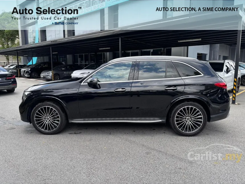 2023 Mercedes-Benz GLC300 4MATIC AMG Line SUV