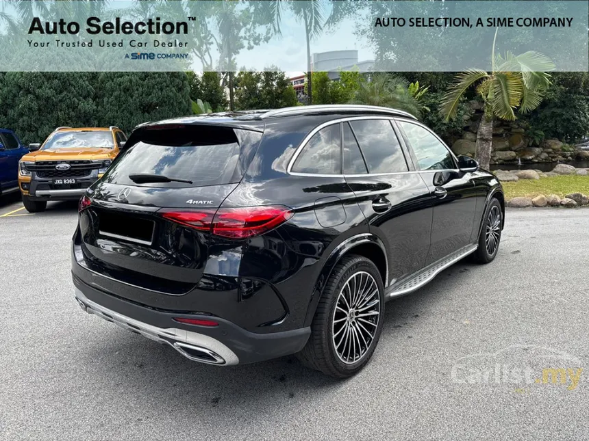 2023 Mercedes-Benz GLC300 4MATIC AMG Line SUV