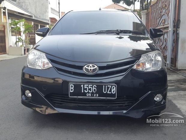 Toyota Etios Valco Mobil bekas dijual di Dki Jakarta 