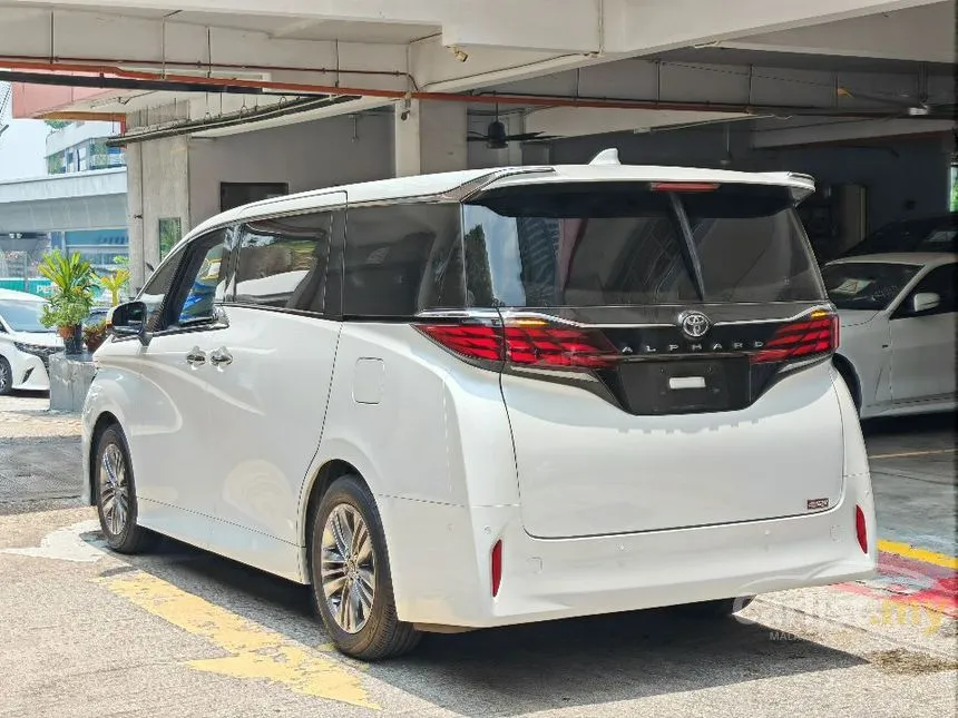 2024 Toyota Alphard Z 7-Seater MPV