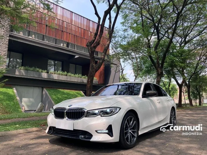 Jual Mobil BMW 320i 2020 Sport 2.0 di Banten Automatic Sedan Putih Rp 570.000.000