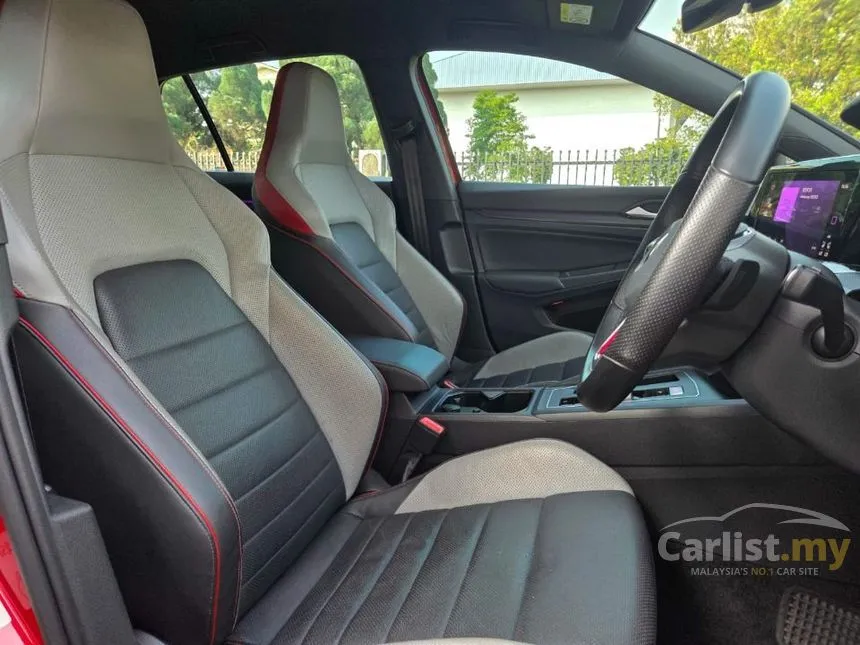 2022 Volkswagen Golf GTI Hatchback