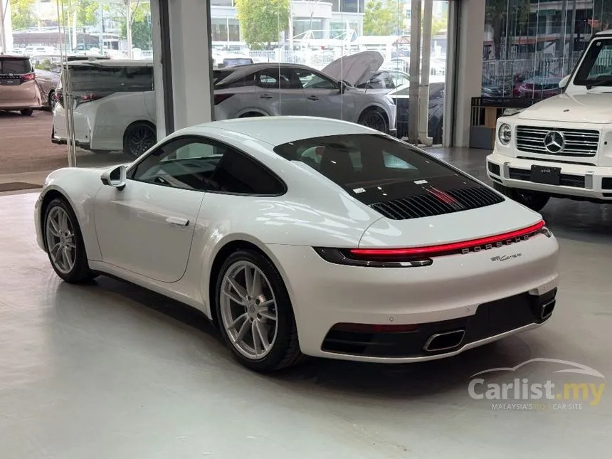 2022 Porsche 911 Carrera S Coupe
