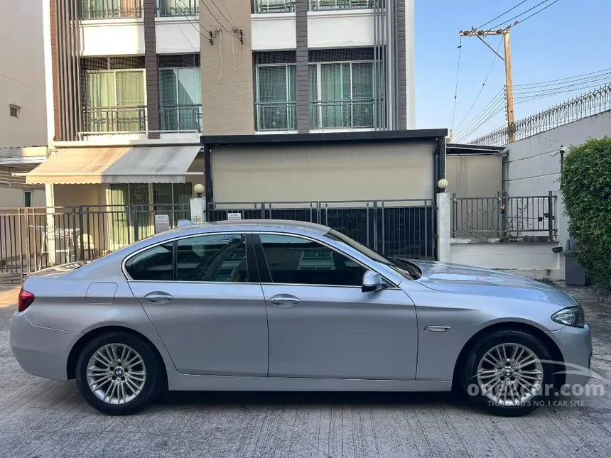 2016 BMW 520i Sedan