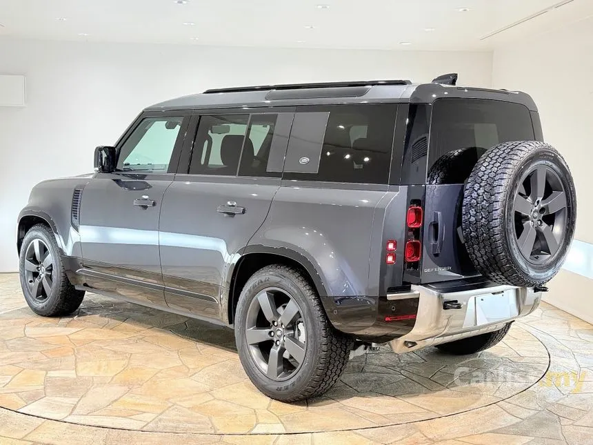 2024 Land Rover Defender 110 P300 SE SUV