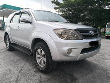 Toyota Fortuner 2.7V(A)CLEARANCE STOCK CHEAPEST IN TOWN