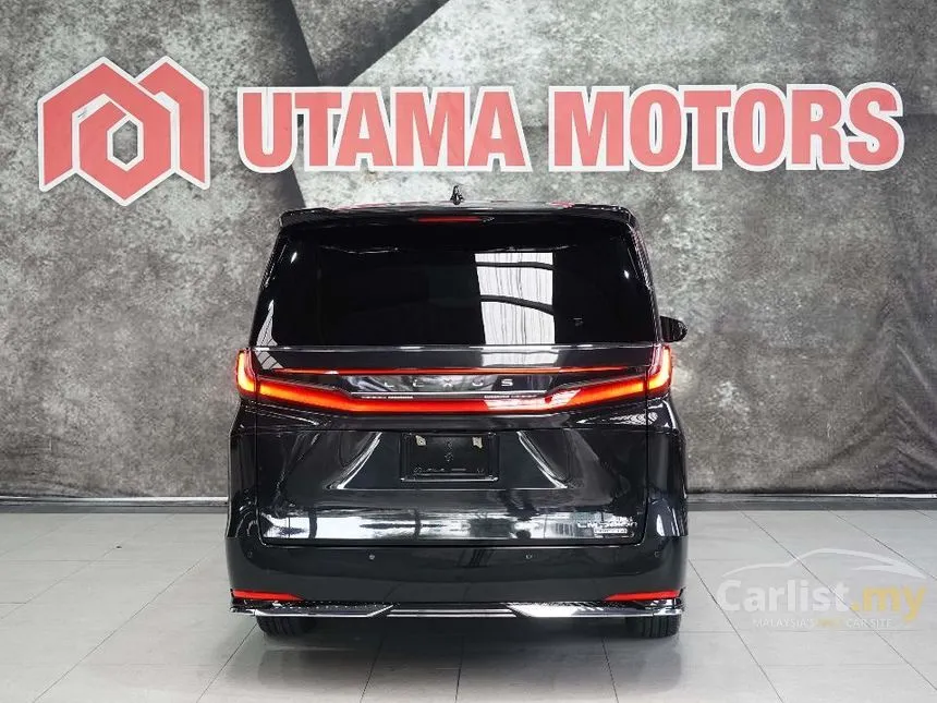 2024 Lexus LM 500h 4 Seater MPV