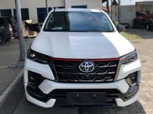 2021 Toyota Fortuner 2.4 TRD SUV Promo Kredit Bunga Mulai 0% Lho