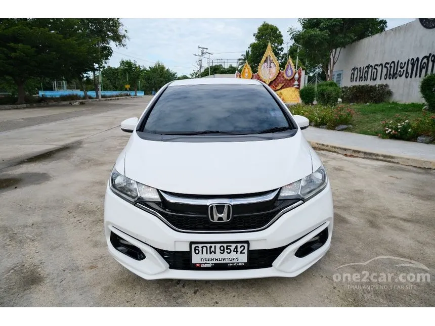 2017 Honda Jazz V i-VTEC Hatchback