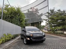Toyota Innova Reborn V 2018 - 2017 Hitam Automatic Diesel Tangan Pertama
