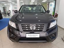Nissan Navara 2.5 NP300 SE Pickup Truck