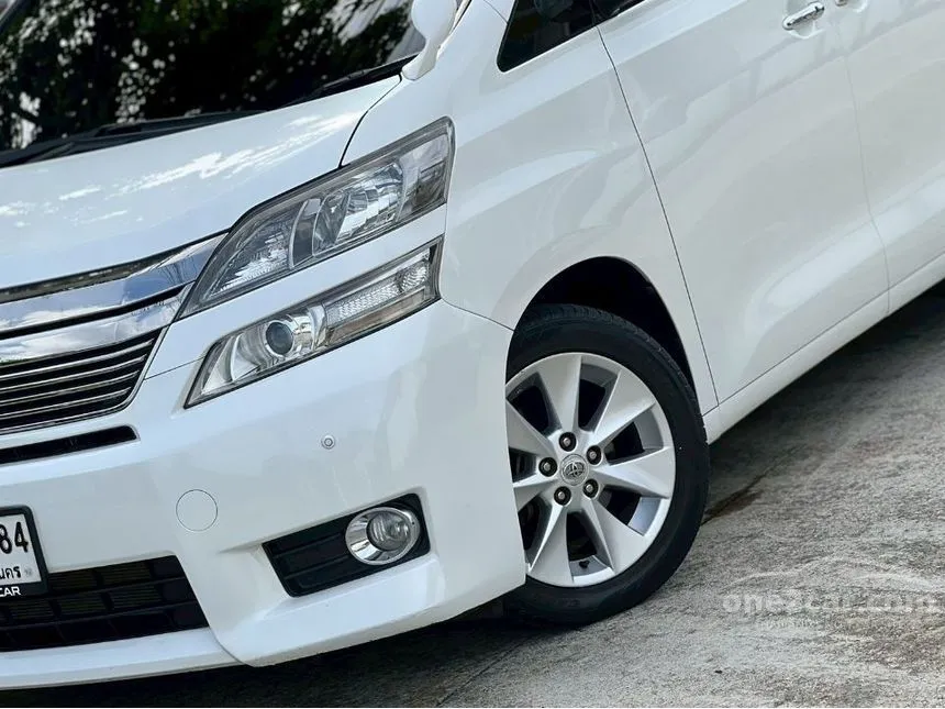2012 Toyota VELLFIRE V Van