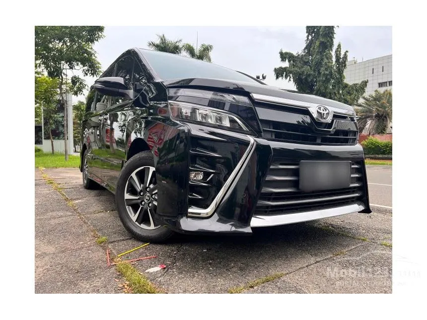 Jual Mobil Toyota Voxy 2019 2.0 di DKI Jakarta Automatic Wagon Hitam Rp 322.000.000
