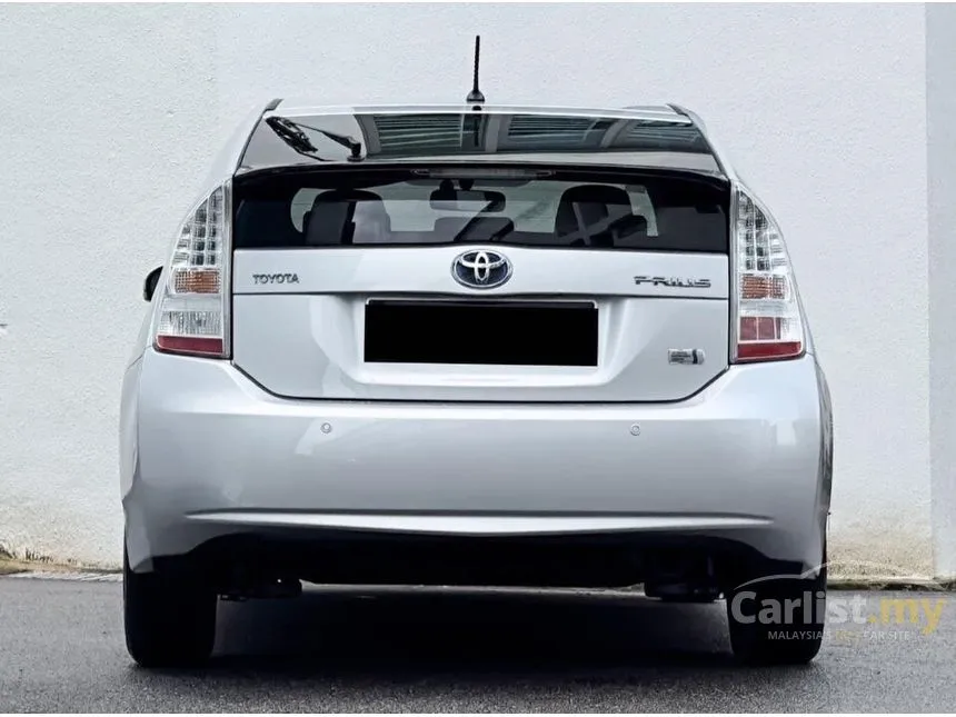 2011 Toyota Prius Hybrid Hatchback