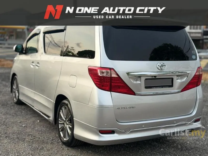 2011 Toyota Alphard 240G MPV