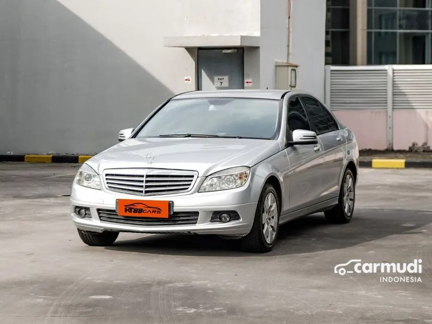2010 Mercedes-Benz C200 CGI Sedan