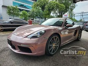 2022 Porsche 718 2.0 Cayman Coupe