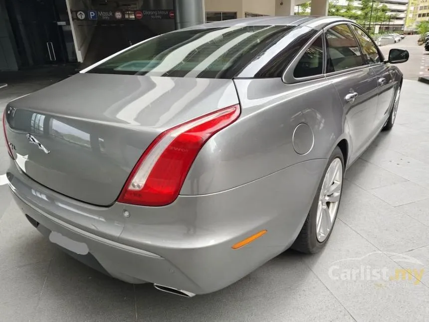 2011 Jaguar XJ L Premium Luxury Sedan