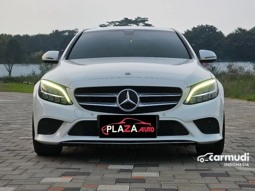 2019 Mercedes-Benz C200 EQ Boost Sedan