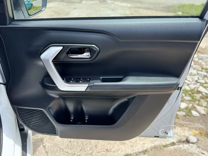 2022 Perodua Ativa AV (2 Tone Special Metallic) SUV