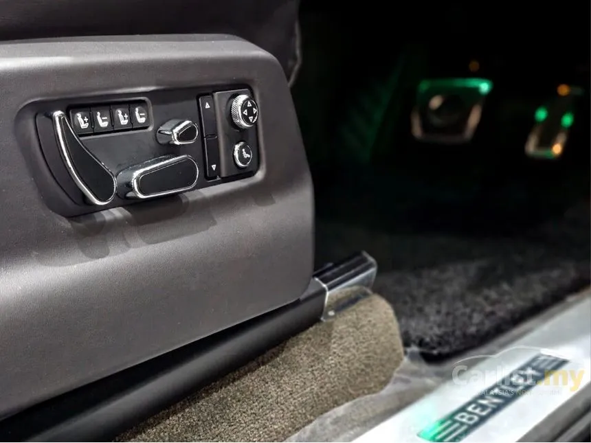 2021 Bentley Bentayga V8 SUV