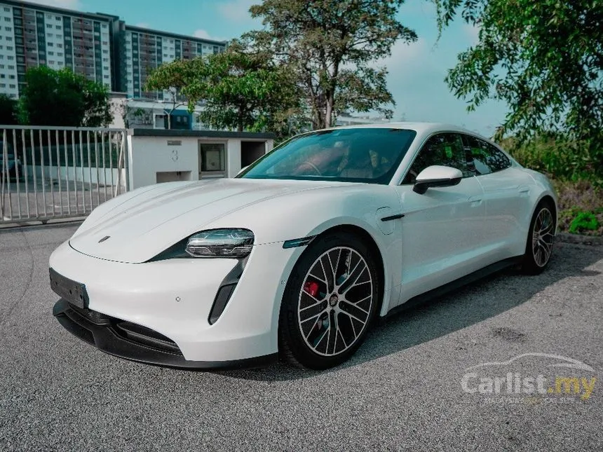 2021 Porsche Taycan 4S Sedan