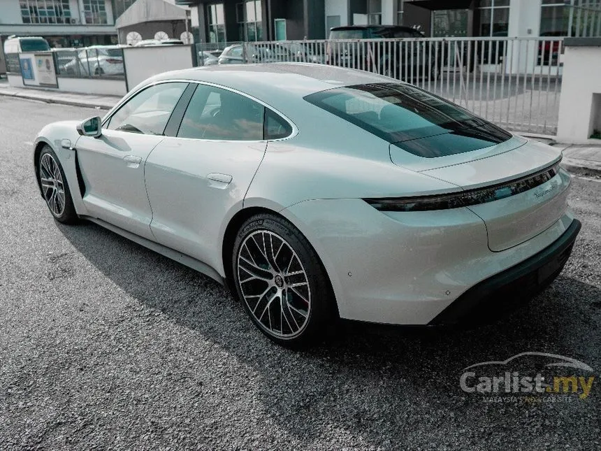 2021 Porsche Taycan 4S Sedan