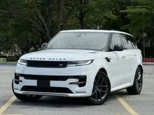 2022 Land Rover Range Rover Sport 3.0 SUV P400 / Black Interior / Meridian Sound System / Soft Close Door / Auto Sidestep / Cool Box