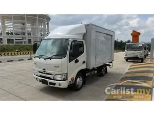 2026 Hino 300 4.0 Lorry