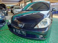 Latio 1.8 angsuran 1 jtan