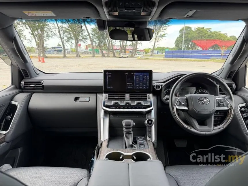2023 Toyota Land Cruiser J300 ZX Modellista 7 Seater SUV