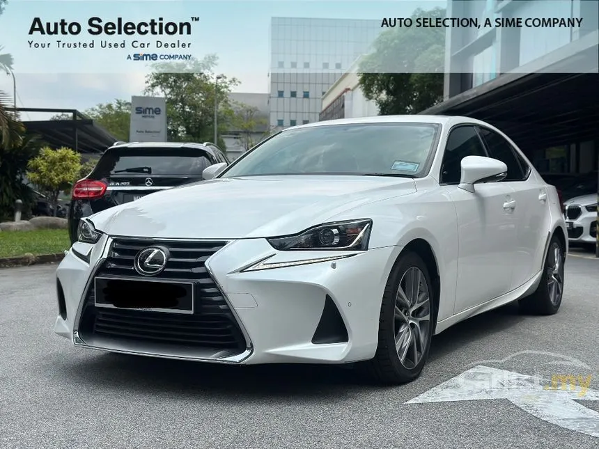 2018 Lexus IS 300 Premium Sedan