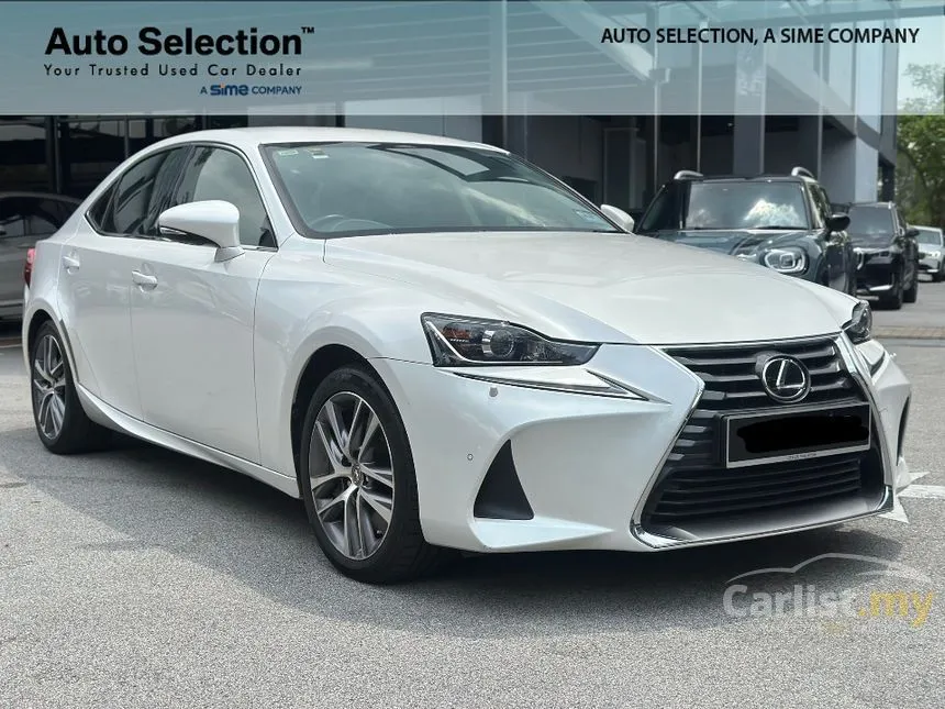 2018 Lexus IS 300 Premium Sedan