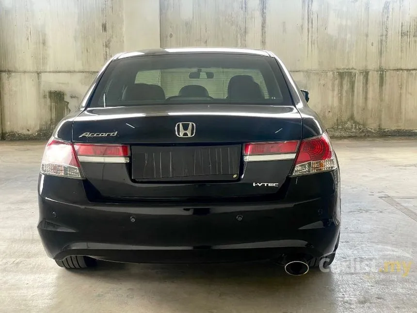 2011 Honda Accord VTi-L Sedan