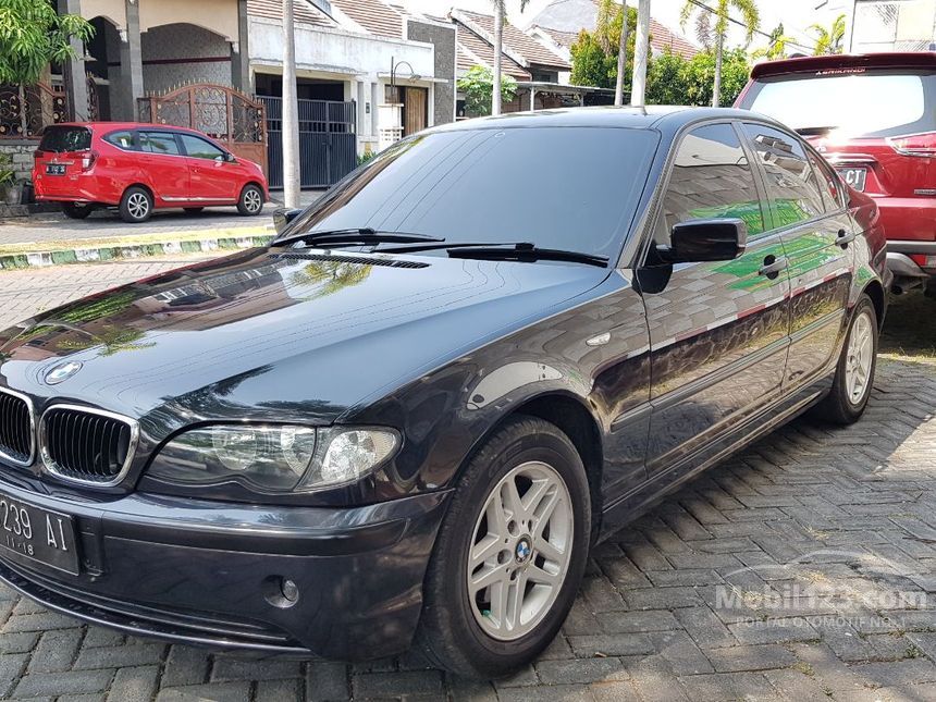 Jual Mobil BMW 318i 2003 E46 2.0 di Jawa Timur Automatic 